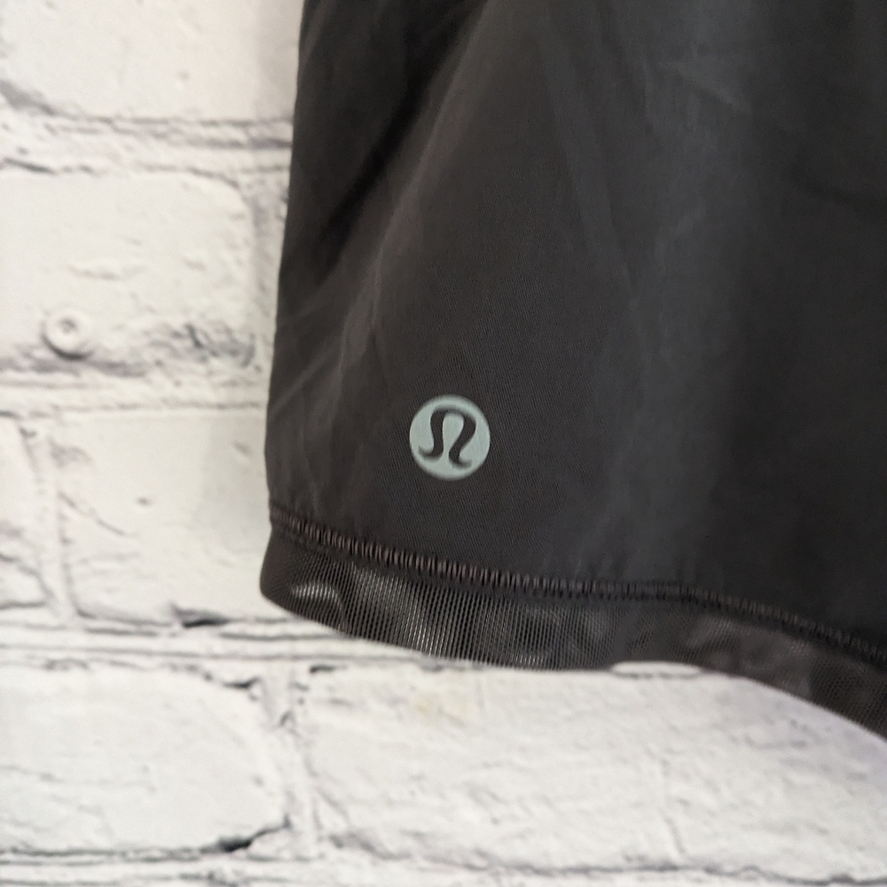 Lululemon Short - Picture 3 of 6